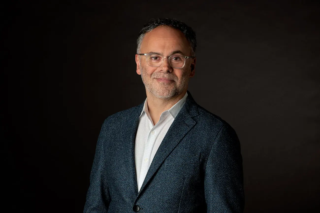 Peter Davey | Winnipeg Lawyer | Fillmore Riley LLP